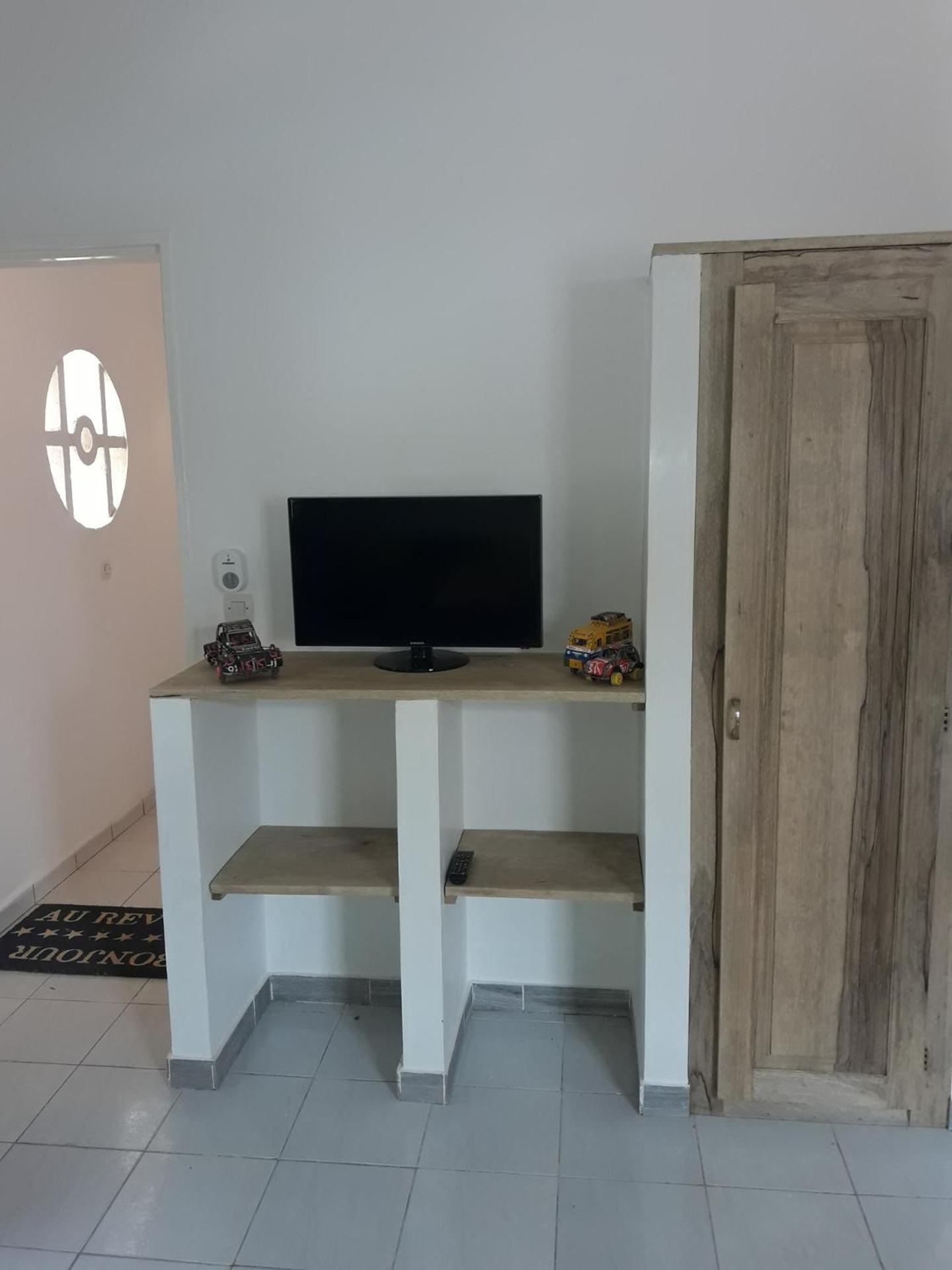 Studio Samba سالي بوخْتيودال المظهر الخارجي الصورة